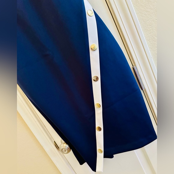 NEW! Tommy Hilfiger Navy Blue Asymmetrical Contrast-Trim Sleeveless Sheath Dress - Picture 8 of 17